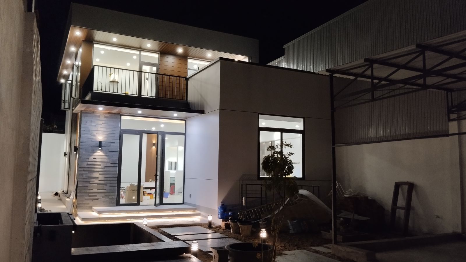 Góc nội thất phòng ngủ về đêm
